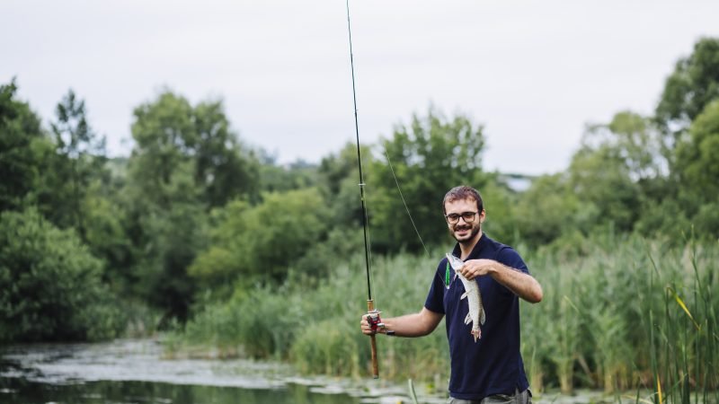 Pesca com mosca (Fly): Arte, Técnica e Natureza em Harmonia